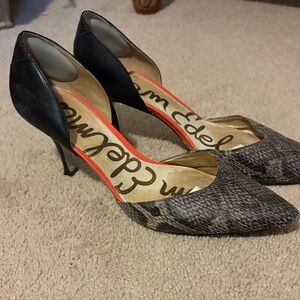 Sam Edelman Black and Tan Snakeskin Heels